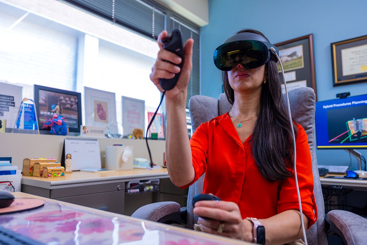 Pediatric cardiologist Dr. Jenny Zablah explores the images of a patient’s heart using a virtual reality headset at Children’s Hospital Colorado.